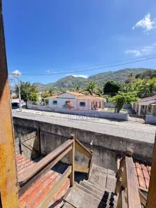 Casa com 4 Quartos à venda, 196m² no Piratininga, Niterói