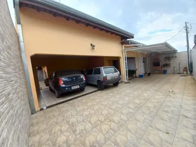 Casa com 4 Quartos à venda, 264m² no Vila Aeroporto, Campinas