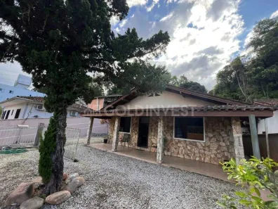 Casa com 4 Quartos à venda, 200m² no Imigrantes, Guabiruba