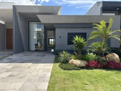 Casa de Condomínio com 4 Quartos à venda, 150m² no XANGRI-LÁ, Xangri-lá