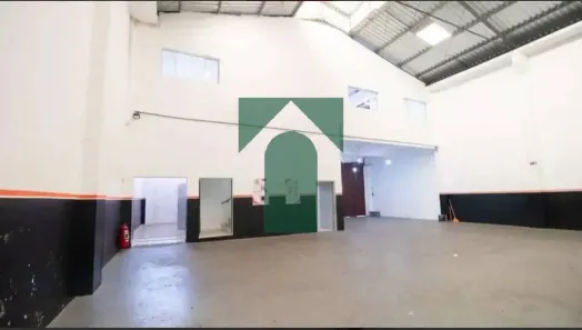 Ponto Comercial à venda, 950m² no Parque das Nações, Santo André