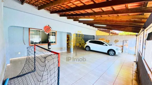 Casa com 3 Quartos à venda, 450m² no Setor Leste, Brasília