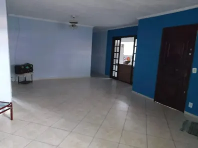 Casa com 3 Quartos à venda, 300m² no Jardim Satélite, São José dos Campos