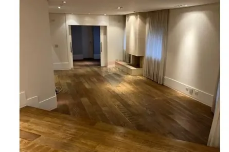 Apartamento com 3 Quartos para alugar, 227m² no Itaim Bibi, São Paulo