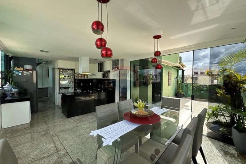 Cobertura com 5 quartos — Santa Amélia, Belo Horizonte