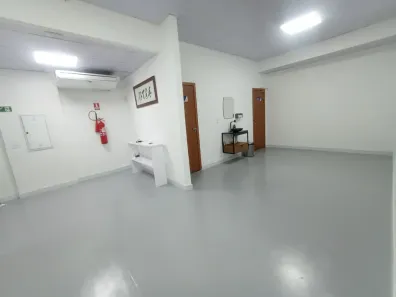 Sala Comercial para alugar, 31m² no Parque 10 de Novembro, Manaus