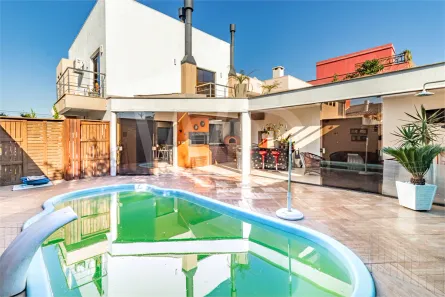 Casa de Condomínio com 3 Quartos à venda, 178m² no Hípica, Porto Alegre