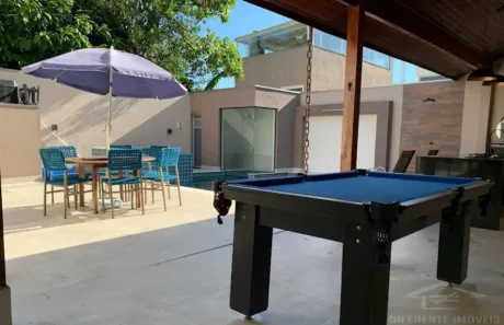 Sobrado com 4 Quartos à venda, 384m² no Mar Verde II, Caraguatatuba
