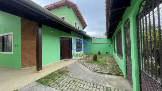 Casa com 3 Quartos à venda, 172m² no Jardim Britânia, Caraguatatuba