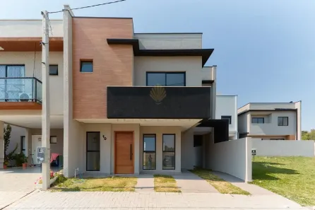 Sobrado com 3 Quartos à venda, 120m² no Costeira, São José dos Pinhais