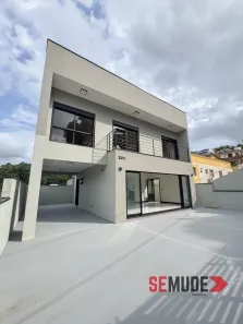 Casa com 3 Quartos à venda, 180m² no Trindade, Florianópolis