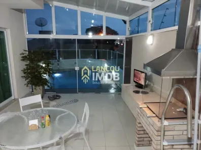 Sobrado com 3 Quartos à venda, 220m² no Jardim Pacaembu, Jundiaí