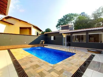 Casa com 3 Quartos à venda, 274m² no Parque do Terceiro Lago, São Paulo