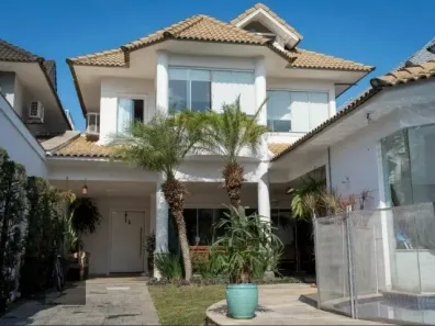 Casa de Condomínio com 4 Quartos à venda, 354m² no Recreio dos Bandeirantes, Rio de Janeiro
