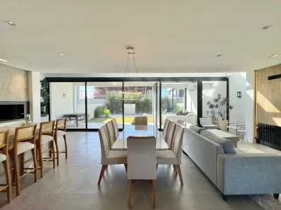 Apartamento com 4 Quartos à venda, 280m² no , Xangri-lá