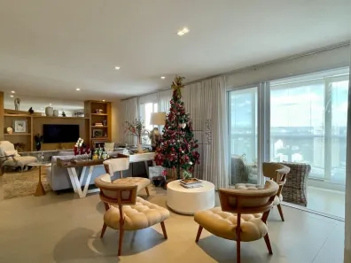 Apartamento com 3 Quartos à venda, 213m² no Cambuí, Campinas