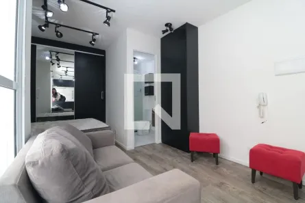 Kitnet com 1 Quarto à venda, 28m² no Brás, São Paulo