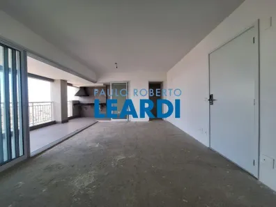 Apartamento com 4 Quartos à venda, 157m² no Vila Anastácio, São Paulo