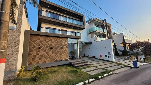 Casa com 4 Quartos à venda, 360m² no Grama, Juiz de Fora