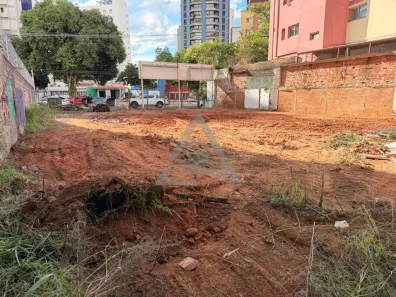 Lote/Terreno para alugar, 658m² no Centro, Campinas