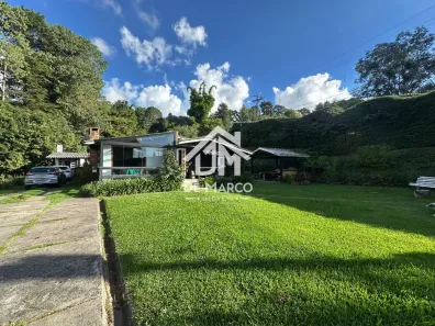 Casa com 3 Quartos à venda, 193m² no Capivari, Campos do Jordão