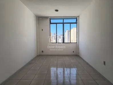 Kitnet com 1 Quarto à venda, 37m² no São Mateus, Juiz de Fora
