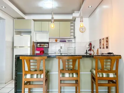 Apartamento com 2 Quartos à venda, 54m² no Torres, Torres