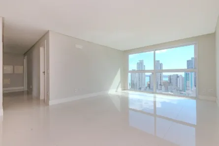 Apartamento com 3 Quartos à venda, 139m² no Centro, Balneário Camboriú