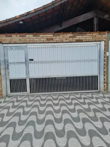 Casa com 2 Quartos à venda, 89m² no Maracanã, Praia Grande