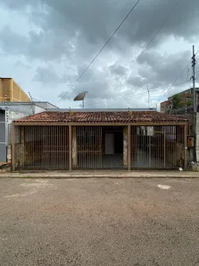 Casa com 4 Quartos à venda, 212m² no Bosque, Rio Branco