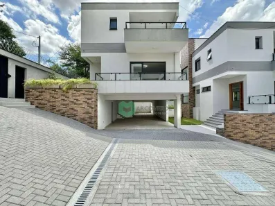 Casa de Condomínio com 3 Quartos para alugar, 326m² no Chácara do Refúgio, Carapicuíba