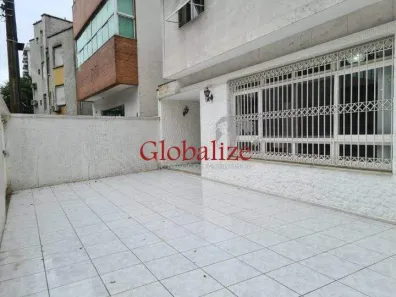 Sobrado com 4 Quartos à venda, 300m² no Ponta da Praia, Santos