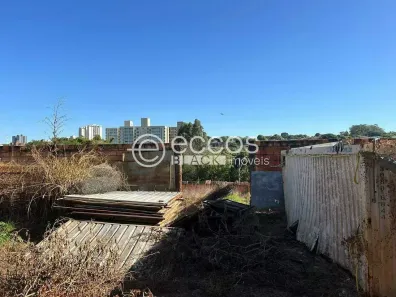 à venda, 2636m² no Daniel Fonseca, Uberlândia