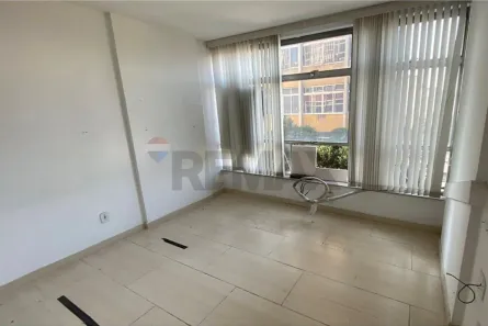 Sala Comercial para alugar, 35m² no Itaipu, Niterói
