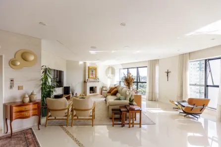 Apartamento com 3 Quartos à venda, 222m² no Mossunguê, Curitiba