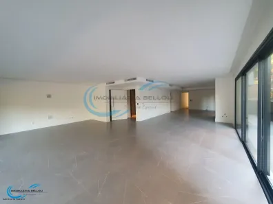 Apartamento com 3 Quartos à venda, 252m² no Moinhos de Vento, Porto Alegre