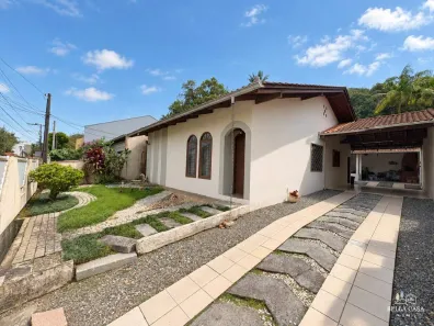 Casa com 2 Quartos à venda, 180m² no Costa e Silva, Joinville