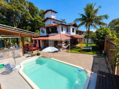 Casa com 3 Quartos para alugar, 135m² no Rio Tavares, Florianópolis