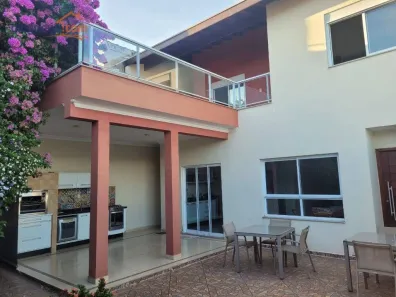 Casa com 3 Quartos à venda, 239m² no Vila Resende, Caçapava