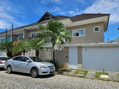 Casa com 4 Quartos para alugar, 300m² no Vargem Pequena, Rio de Janeiro