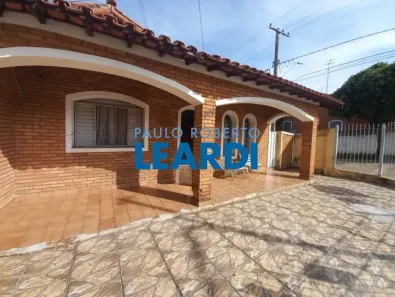 Casa com 3 Quartos à venda, 162m² no Vila Santana, Valinhos