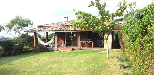 Casa com 2 Quartos à venda, 140m² no Ibiraquera, Imbituba