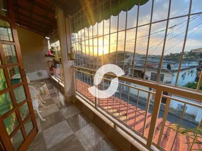 Casa com 2 Quartos à venda, 192m² no Largo do Barradas, Niterói