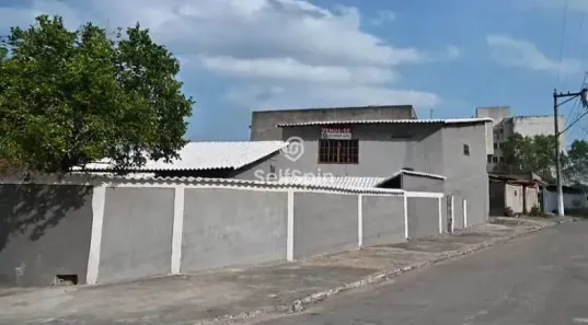 Casa com 3 Quartos para alugar, 260m² no Jardim Imperial, Itaboraí