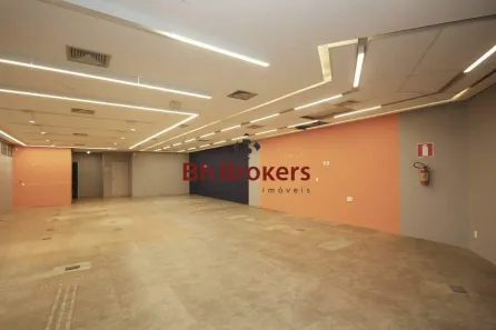 Ponto Comercial para alugar, 342m² no Santo Antônio, Belo Horizonte