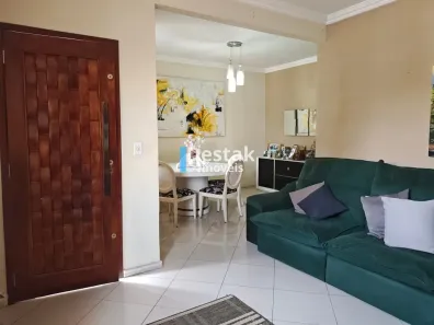 Casa com 4 Quartos à venda, 273m² no Jardim Amália, Volta Redonda