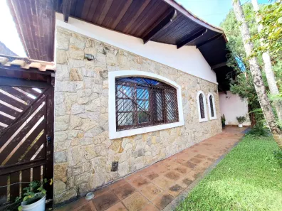 Casa com 3 Quartos à venda, 160m² no Jardim Imperador, Peruíbe