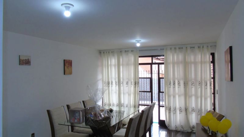 Casa com 6 quartos — São José, Belo Horizonte