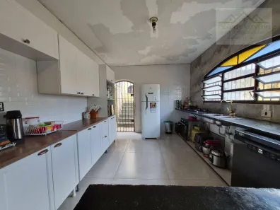 Casa com 3 Quartos à venda, 158m² no Vila Sônia, São Paulo