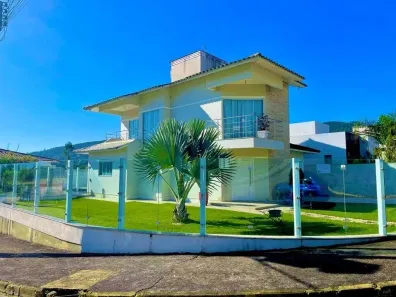 Casa com 3 Quartos à venda, 526m² no Área Rural de Biguaçu, Biguaçu